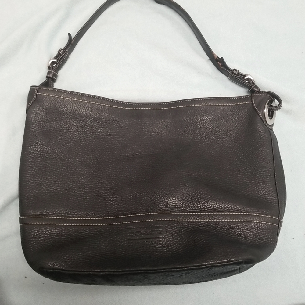 Coach  Pebbled Black leather shoulder bag F11662